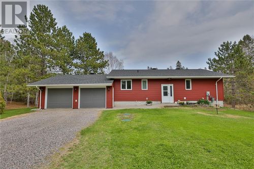 282 Kantola Rd, Lively, ON, P3Y1G9 | Card Image