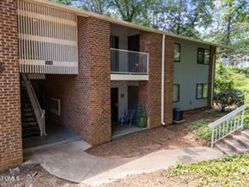 e-1010 Sandlin Pl, Raleigh, NC, 27606-5120 | Card Image