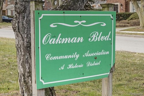 3387 Ewald Cir, Detroit, MI, 48238-3167 | Card Image