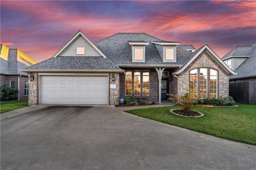 4 Ne Dawn Hills Drive, Bentonville, AR, 72712 | Card Image