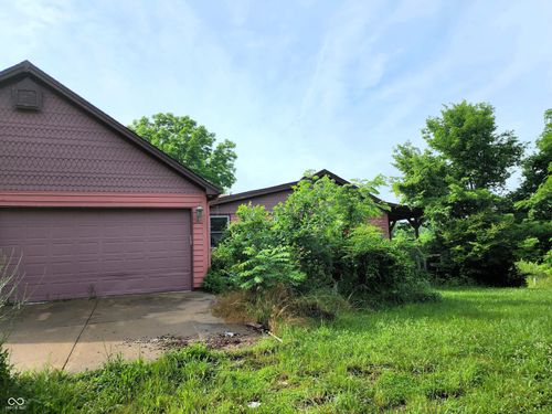 6003 S 125 W, Trafalgar, IN, 46181-9105 | Card Image