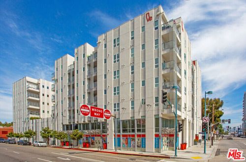 unit-401-11405 Chandler Blvd, North Hollywood, CA, 91601-2694 | Card Image