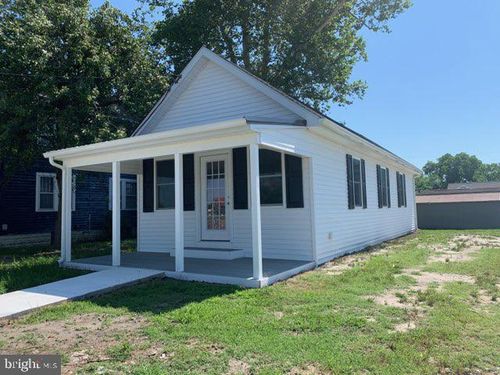 12 Frankford Ave, FRANKFORD, DE, 19945-2010 | Card Image