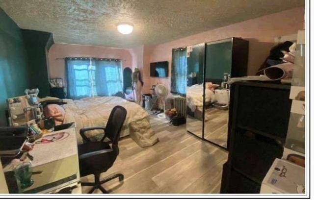 19907 100 Th Ave, House other with 3 bedrooms, 2 bathrooms and null parking in Hollis NY | Image 7