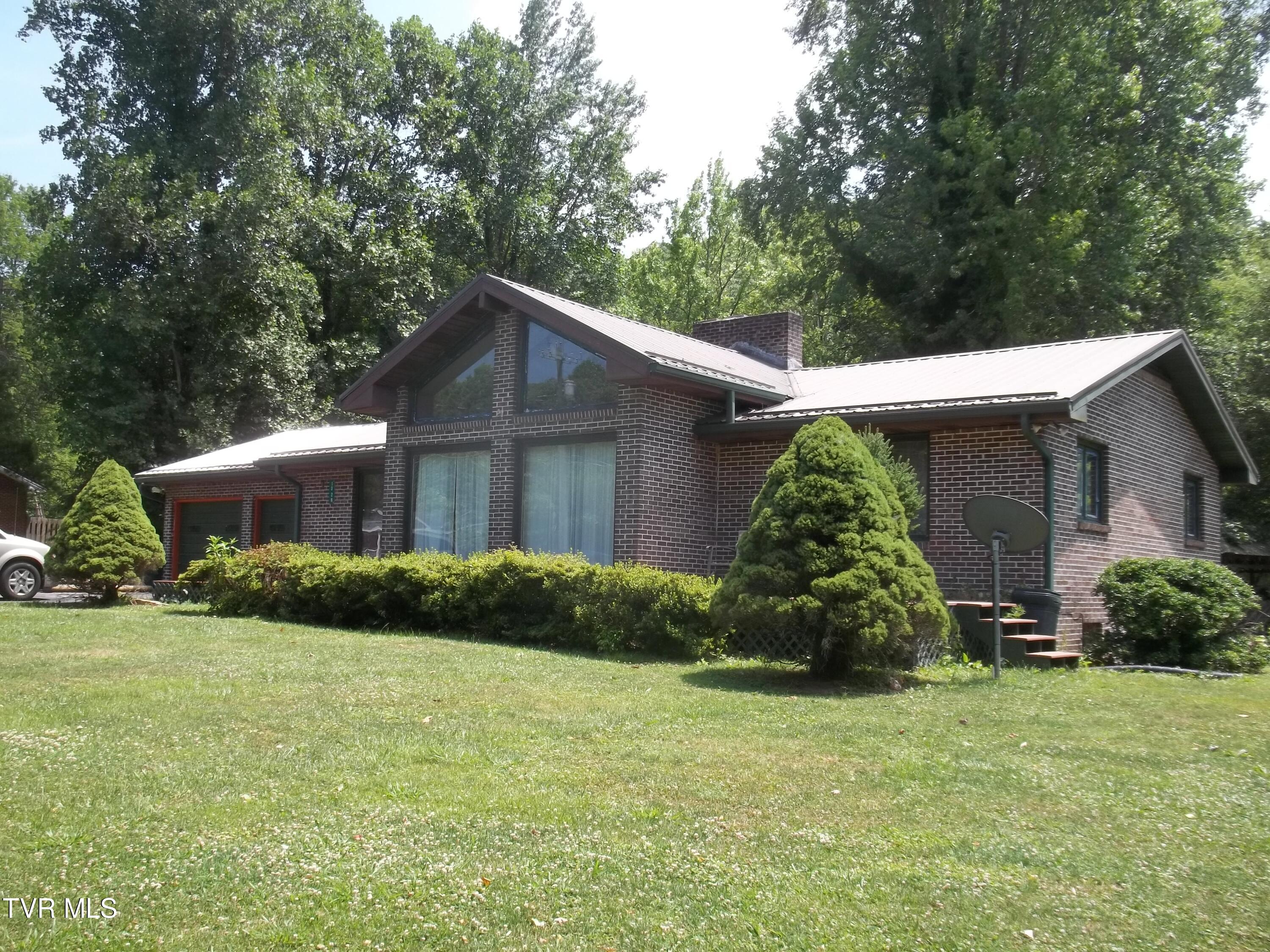 Rock Creek Rd, Erwin, TN 37650