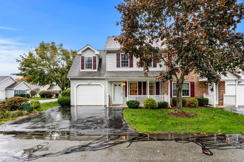 70-70 Fairway Dr, Tewksbury, MA, 01876 | Card Image