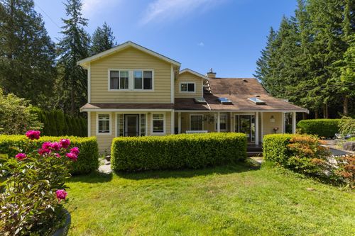 1266 Reed Rd, Gibsons, BC, V0N1V7 | Card Image