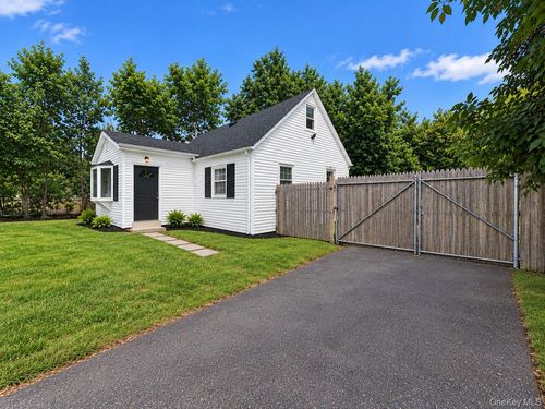 444 Avondale Drive, Brookhaven, NY, 11967 | Card Image