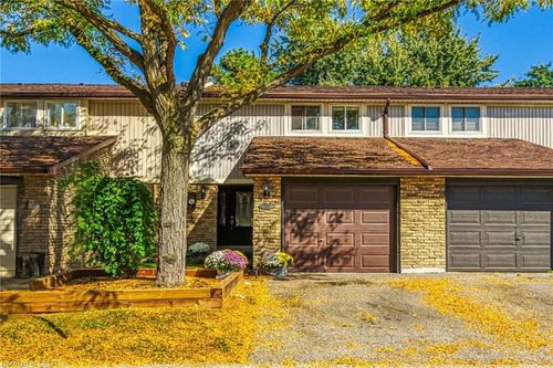 16-341 Wilson Dr, Milton, ON, L9T3Y9 | Card Image