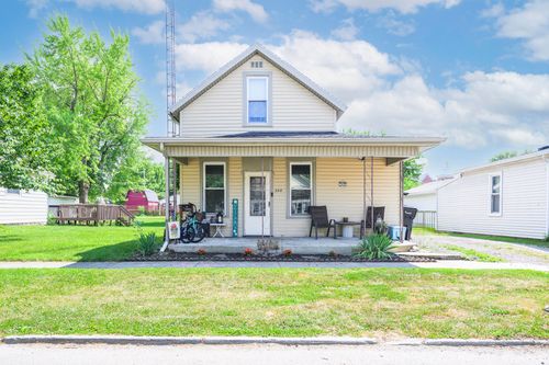 208 E Main St, Belle Center, OH, 43310-9752 | Card Image
