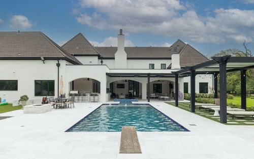 8146 Thompson Lake Dr, Missouri City, TX, 77459-7523 | Card Image