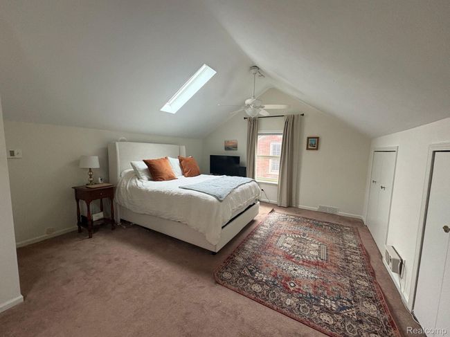 Great Space! | Image 17