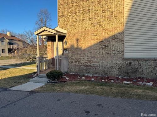 7863 Woodingham, West Bloomfield, MI, 48322-2616 | Card Image