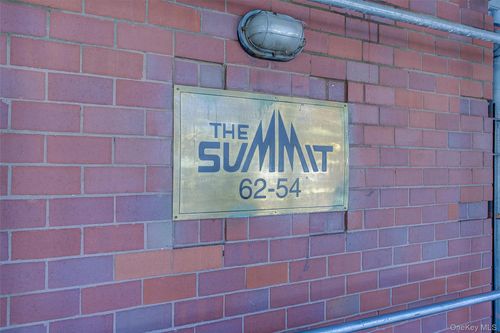 phc-62-54 97th Pl, Rego Park, NY, 11374-1346 | Card Image