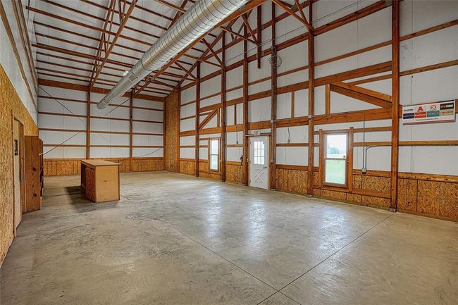 23003 N Frontage Rd, Home with 0 bedrooms, 0 bathrooms and null parking in Clinton OK | Image 15
