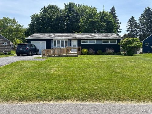 110 Brentwood Drive, Camillus, NY, 13219 | Card Image