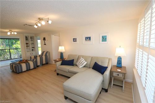f30-611 Palm Ave, Other, FL, 34140 | Card Image