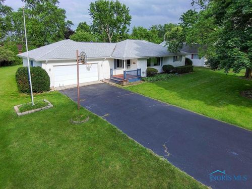 1527 Lockwood Rd, Findlay, OH, 45840-6551 | Card Image