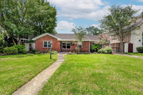 4703 Braeburn Dr, Bellaire, TX, 77401-5311 | Card Image