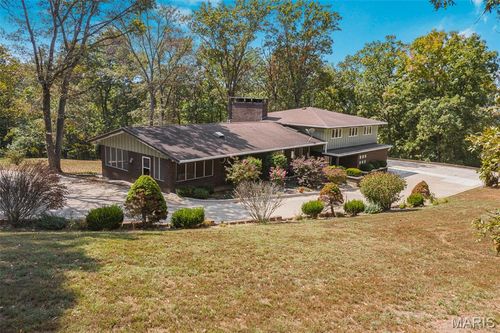 106 Vine St, Marble Hill, MO, 63764-8315 | Card Image