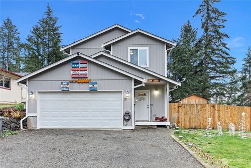 71 Ne Allen Court, Belfair, WA, 98528 | Card Image