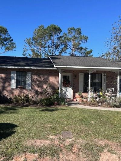 78 E Howell Dr, House other with 3 bedrooms, 1 bathrooms and 2 parking in Lakeland GA | Image 2