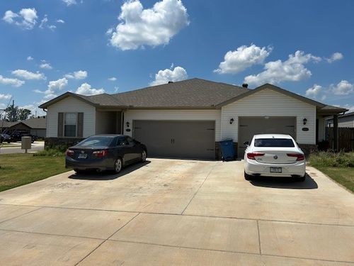 6501 Nw Vandergriff Street, Bentonville, AR, 72713 | Card Image