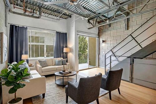 apt-b2-4801 S Congress Ave, Austin, TX, 78745-2489 | Card Image