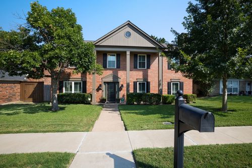 1326 Saddleback Ln, Lewisville, TX, 75067-5520 | Card Image