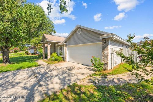 9125 Camshire Dr, Jacksonville, FL, 32244-7425 | Card Image