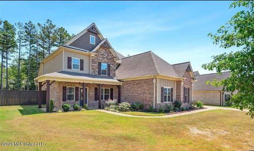 5098 Kensington Creek Dr, Southaven, MS, 38672-6763 | Card Image