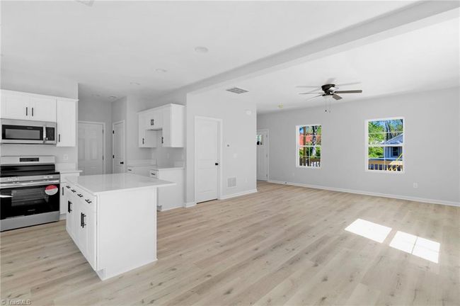 307 Princeton Ave, House other with 3 bedrooms, 3 bathrooms and null parking in High Point NC | Image 11