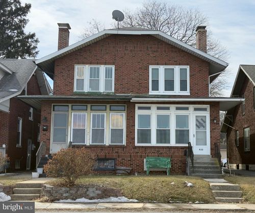 622 N Front St, WORMLEYSBURG, PA, 17043-1022 | Card Image