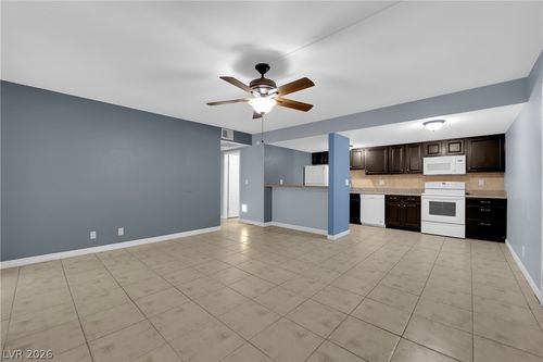 439-5242 River Glen Dr, Las Vegas, NV, 89103-7426 | Card Image