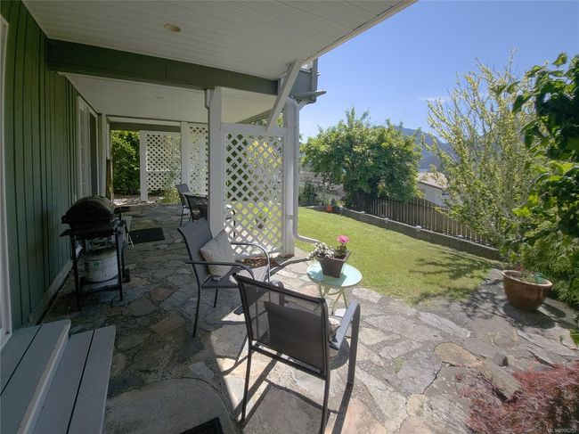 Private patio for B&B | Image 46
