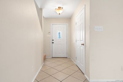 25035 Long Branch Run, House other with 4 bedrooms, 3 bathrooms and null parking in San Antonio TX | Image 3