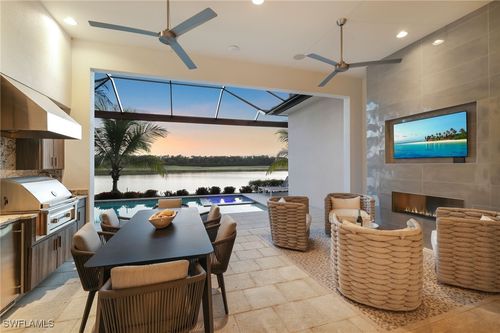 18492 Miromar Lakes Blvd W, MIROMAR LAKES, FL, 33913-9145 | Card Image
