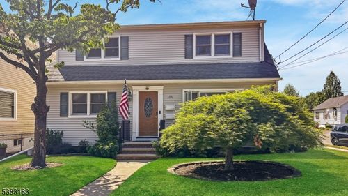 2-106 6th Ave, Hawthorne, NJ, 07506-2112 | Card Image
