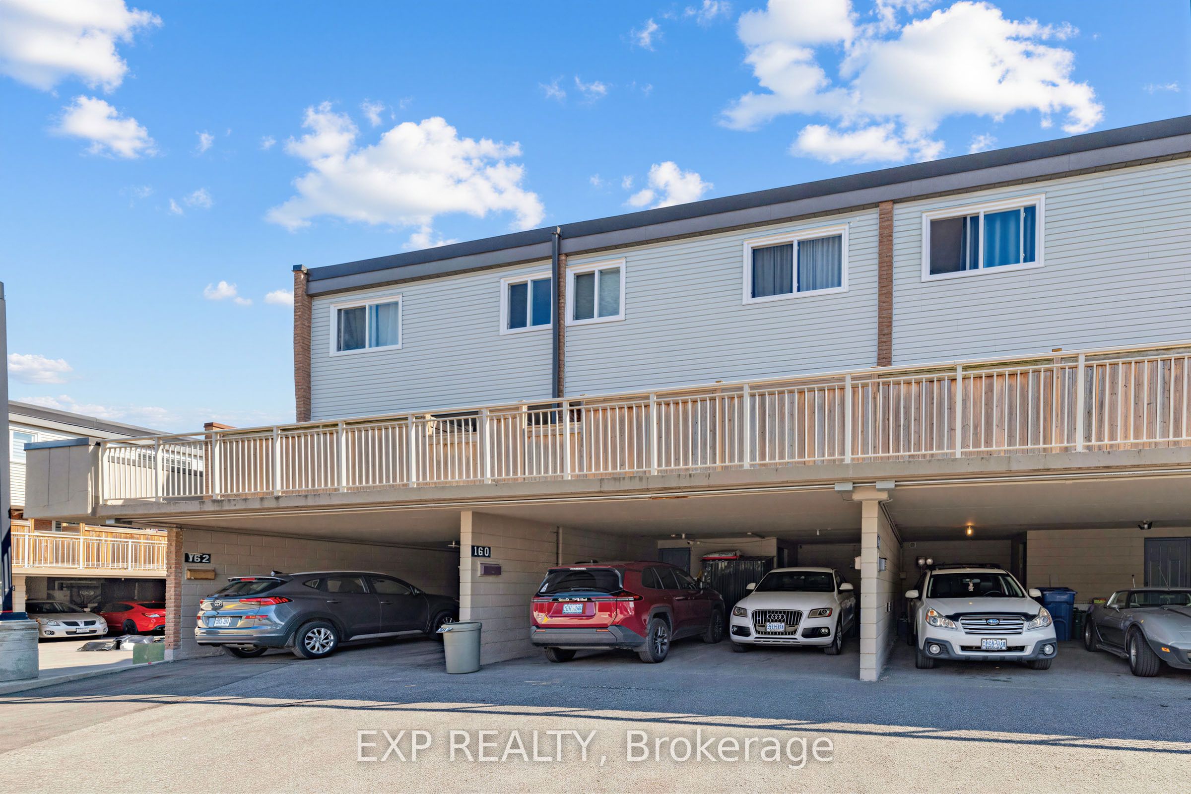 Residential in Aurora