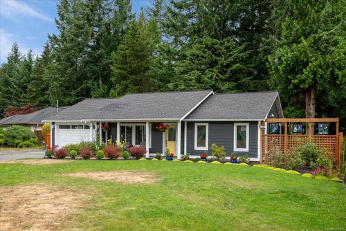 573 Tyee Cres, Qualicum Beach, BC, V9K1B1 | Card Image