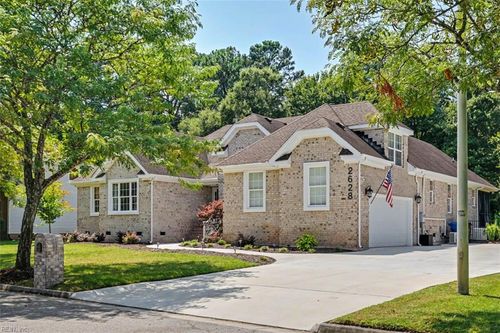 2628 Lower Greens Pl, Virginia Beach, VA, 23456-7615 | Card Image