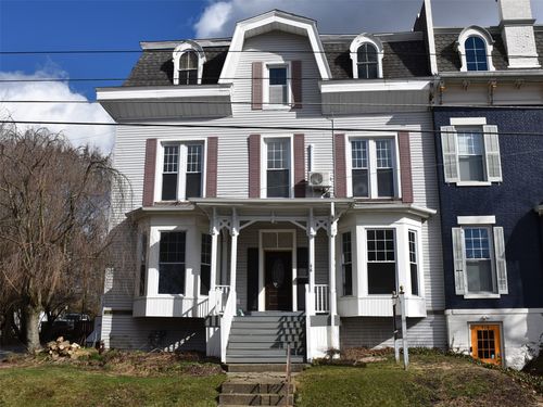 915 Liberty St, Meadville, PA, 16335-2653 | Card Image