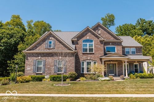 1597 Redsunset Dr, Brownsburg, IN, 46112-7732 | Card Image
