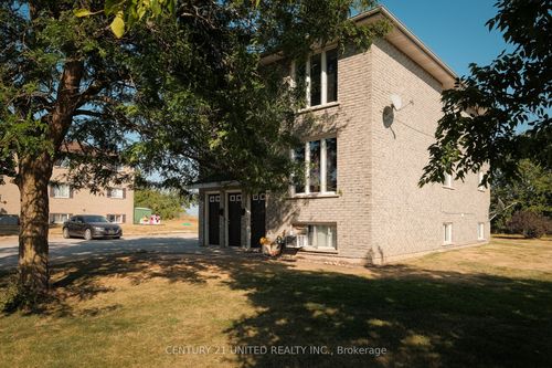 538 Crystal Dr, Peterborough, ON, K9J8H1 | Card Image
