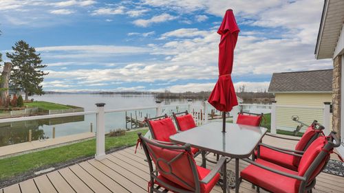 28 Bay View Dr, Buckeye Lake, OH, 43008-7847 | Card Image