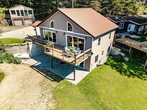415 Bench St, Lynxville, WI, 54626-7146 | Card Image