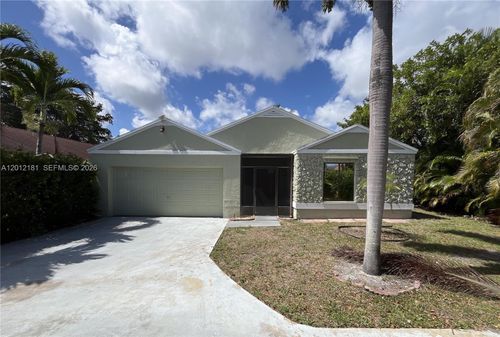 9 Beckley Pl, Boynton Beach, FL, 33426-7601 | Card Image