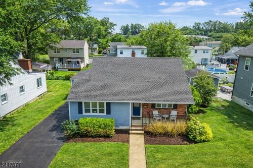 25 Fair Hill Rd, Clifton, NJ, 07013-2403 | Card Image