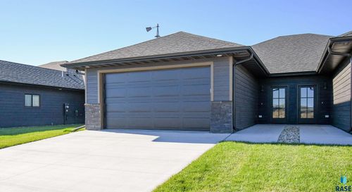 1405 N Alinia Ave Avenue, Tea, SD, 57064 | Card Image