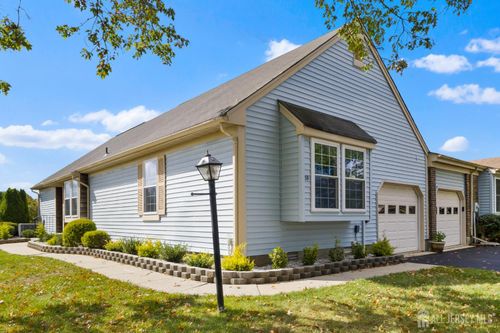 b-3 Berkshire Dr, Monroe, NJ, 08831 | Card Image
